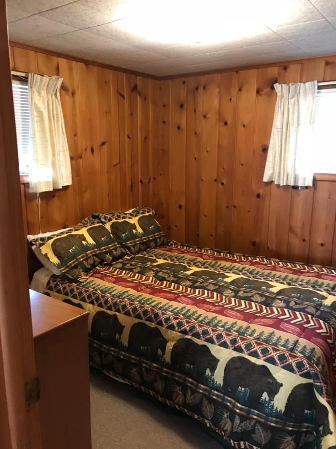Chapel Hill Motel Brevort Dış mekan fotoğraf